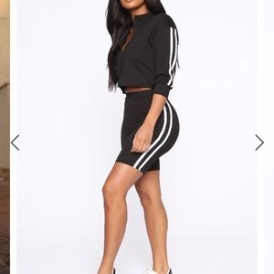 Fashion Nova - Here To Score Active Biker Set